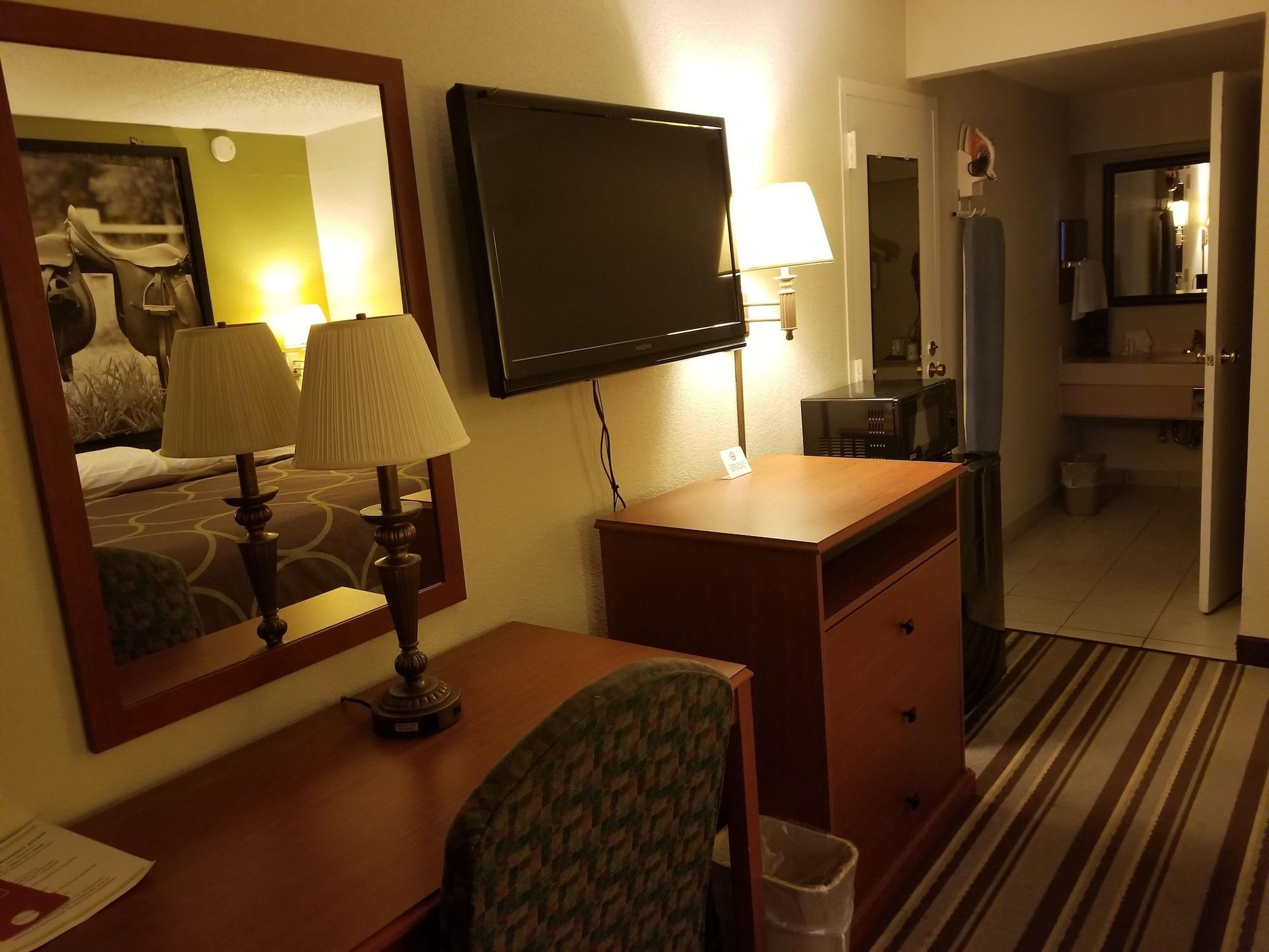 Super 8 By Wyndham Longview/North Motel Eksteriør bilde